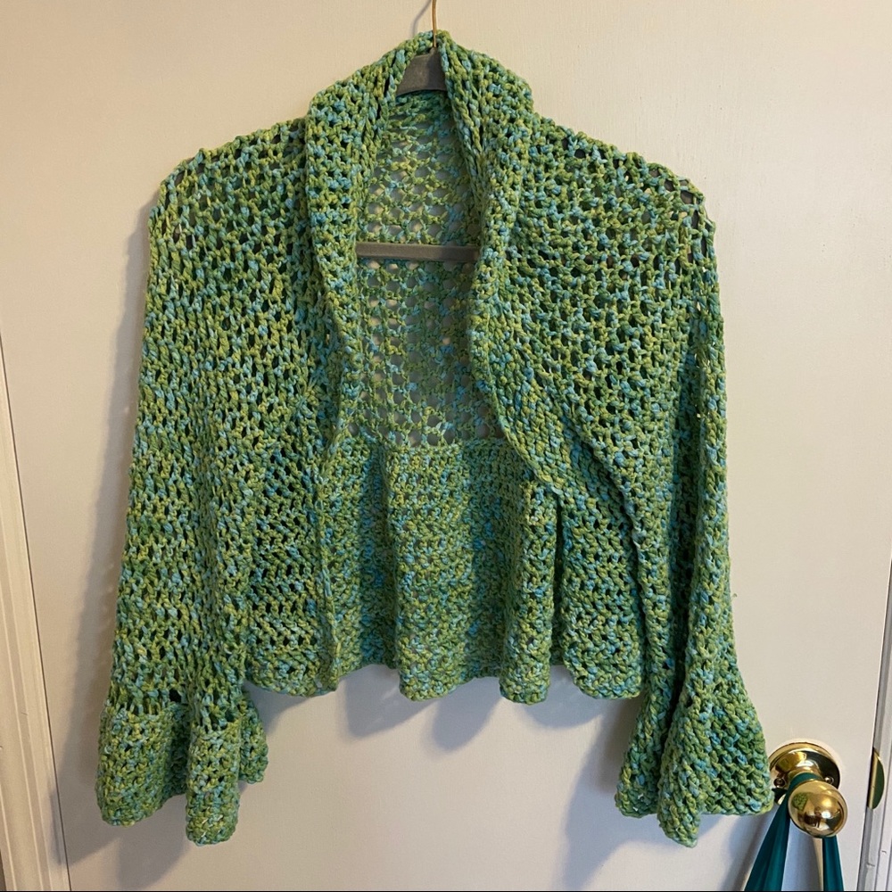 Hand made Knit bell sleeve cardigan